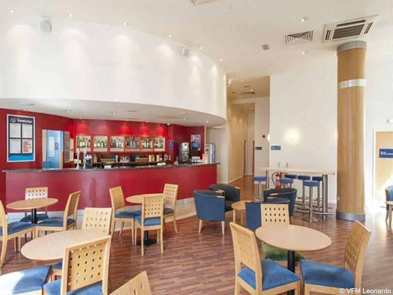 Ramada Encore يورك المظهر الخارجي الصورة